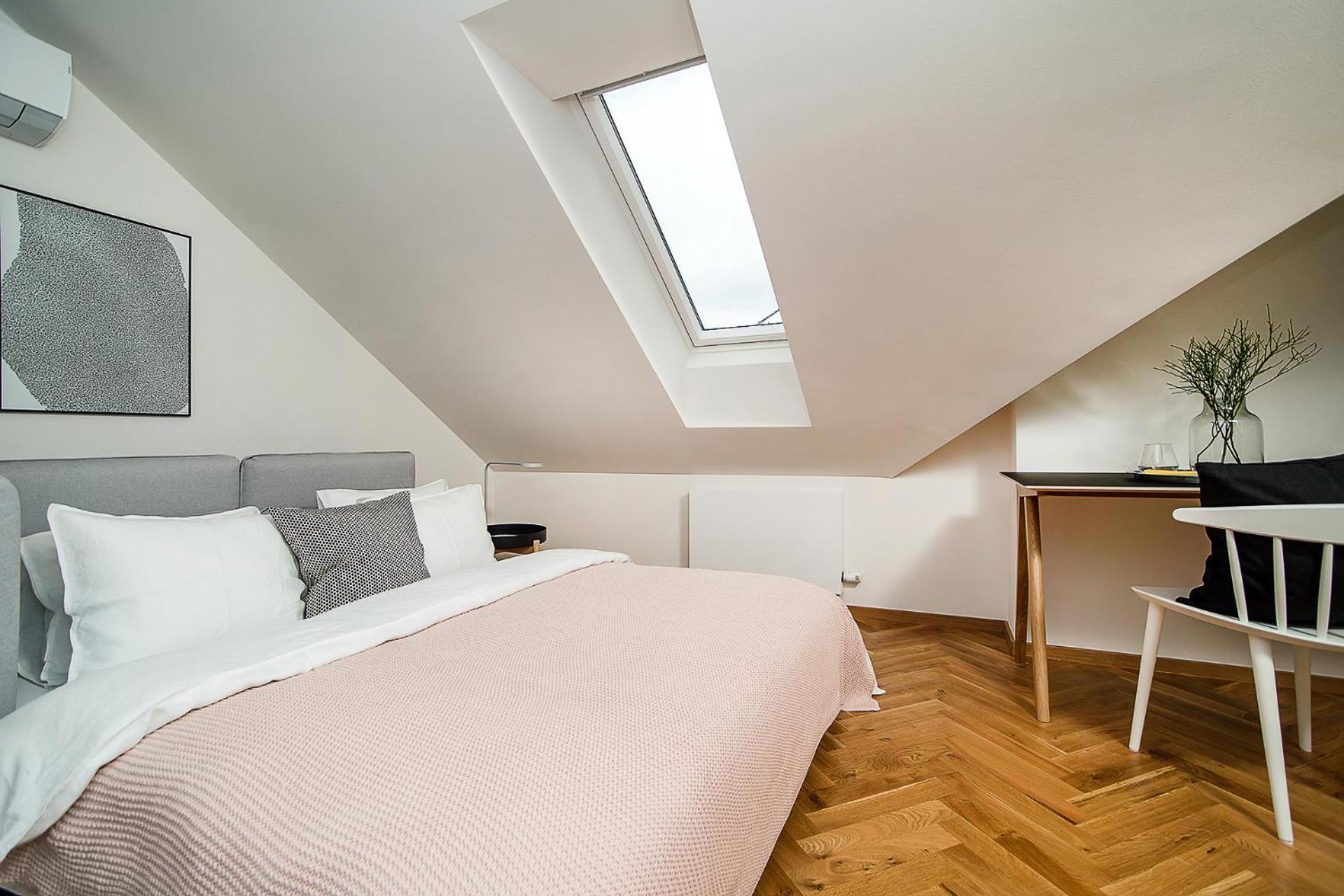 Large And Modern In The Heart Of Appartement